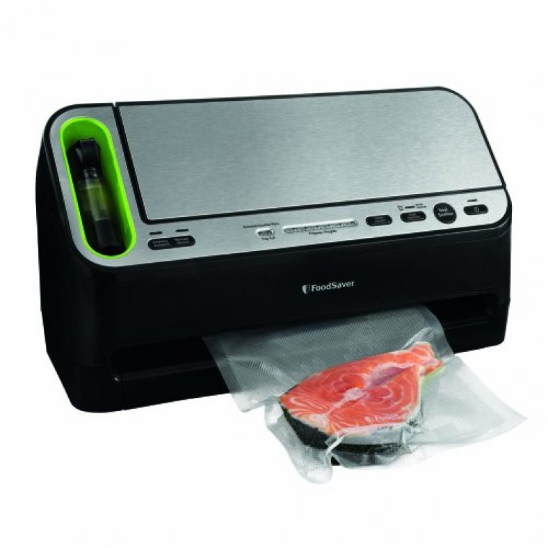 FoodSaver 2in1 Fridge and Freezer Preservation System V4400 Automatic Vacuum Sealer — Deals