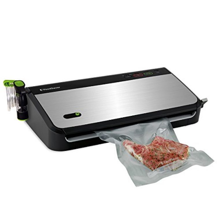 FoodSaver Vacuum Sealing System with Bonus Handheld Sealer and Starter