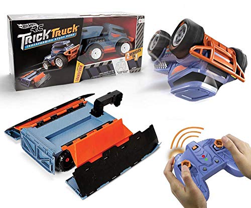 Hot Wheels R/C Trick Truck Transforming Stunt Park Vehicle
