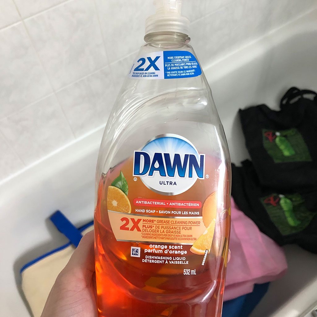 dish soap to clean reusable bags