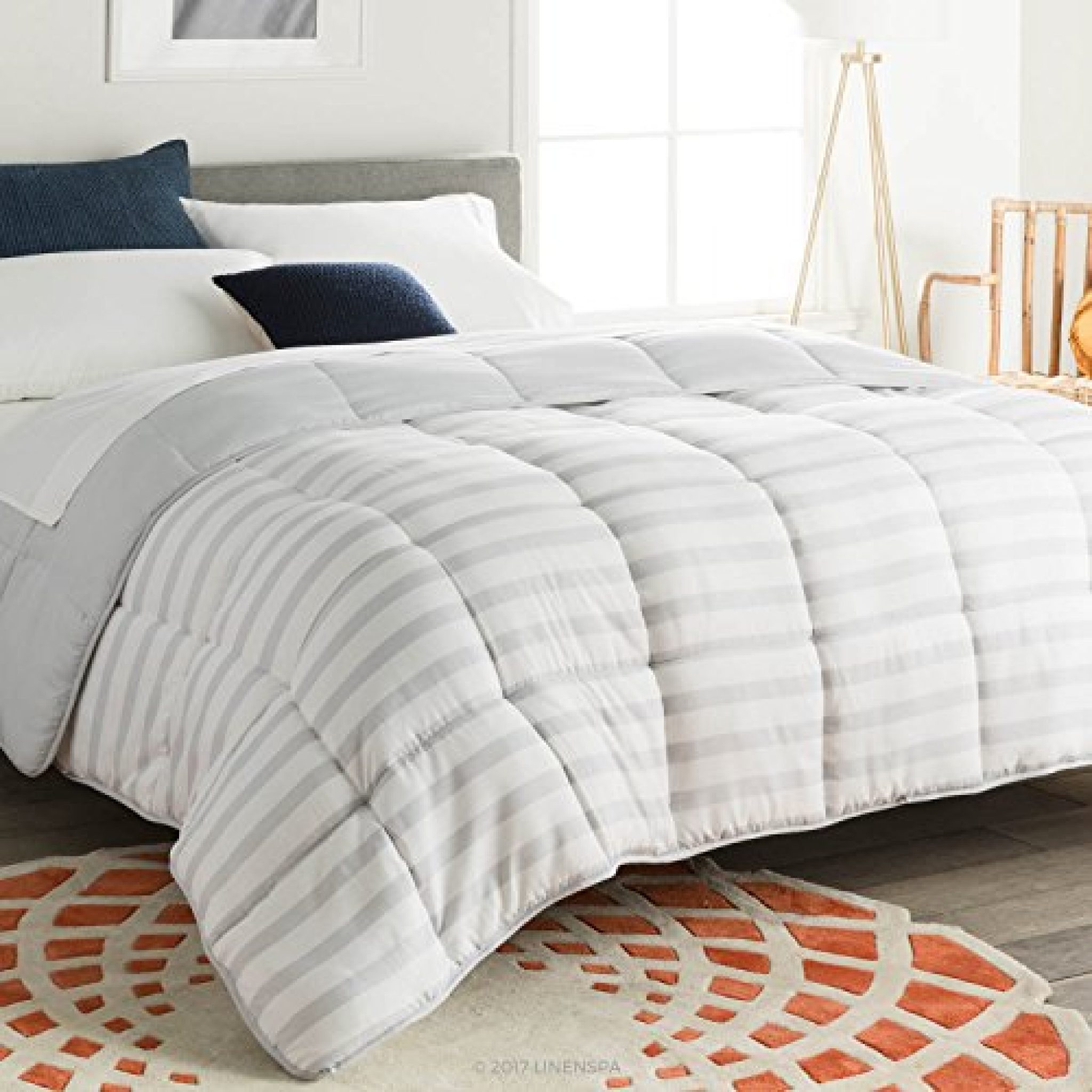 Linenspa Reversible Down Alternative Quilted Comforter — Deals from