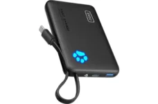 INIU 45W Portable Charger, 10000mAh Power Bank with Built in USB C Cable