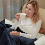 softan Sherpa Throw Blanket